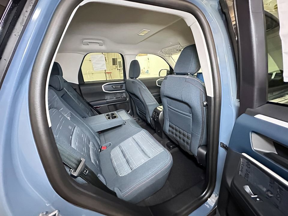 Used 2025 Ford Bronco Sport Heritage w/ Convenience Package image 4