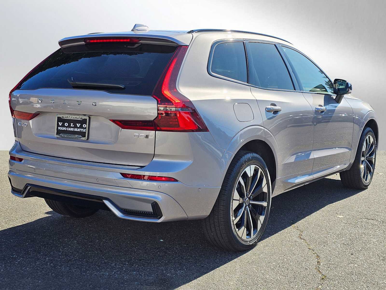 New 2026 Volvo XC60 B5 Plus w/ Protection Package Premier image 3