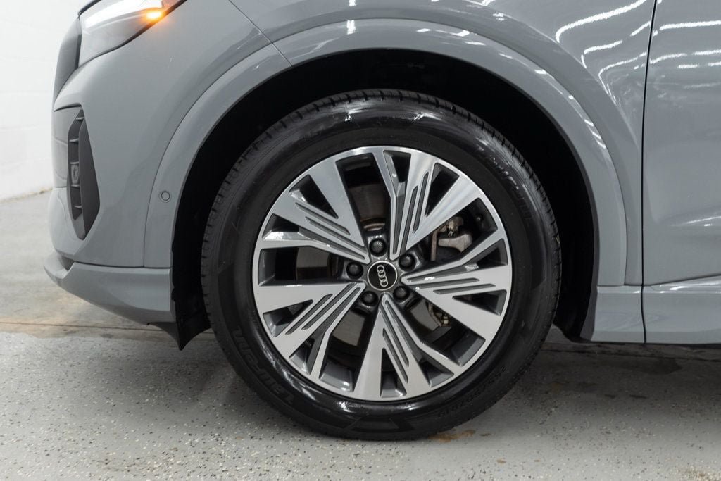 Used 2023 Audi Q4 e-tron Premium Plus w/ Premium Plus RWD image 36