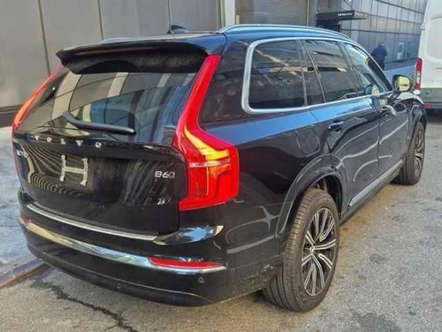 Used 2023 Volvo XC90 B6 Plus w/ Protection Package Premier image 4
