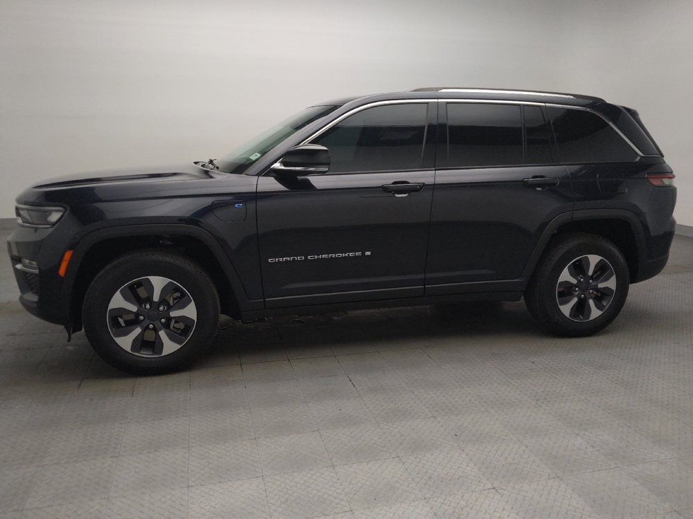 Used 2022 Jeep Grand Cherokee Limited 4xe w/ Luxury Tech Group II AWD/4WD image 2