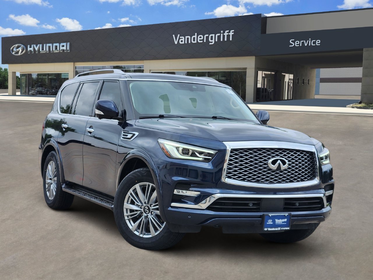 Used 2022 INFINITI QX80 Luxe w/ All-Season Package