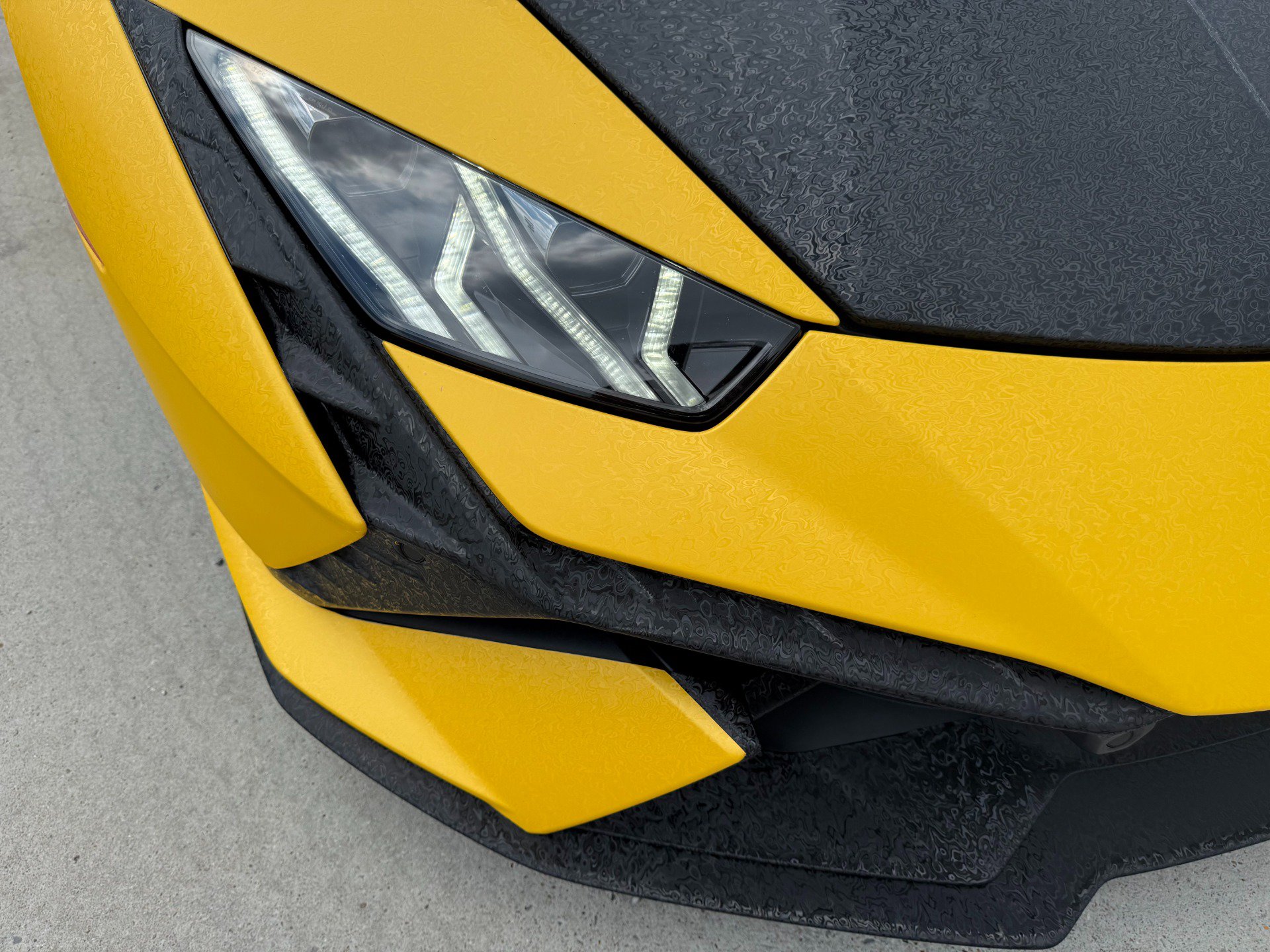 Used 2024 Lamborghini Huracan Tecnica RWD image 50