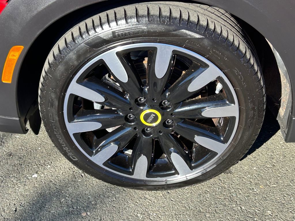 Used 2024 MINI Cooper SE image 9