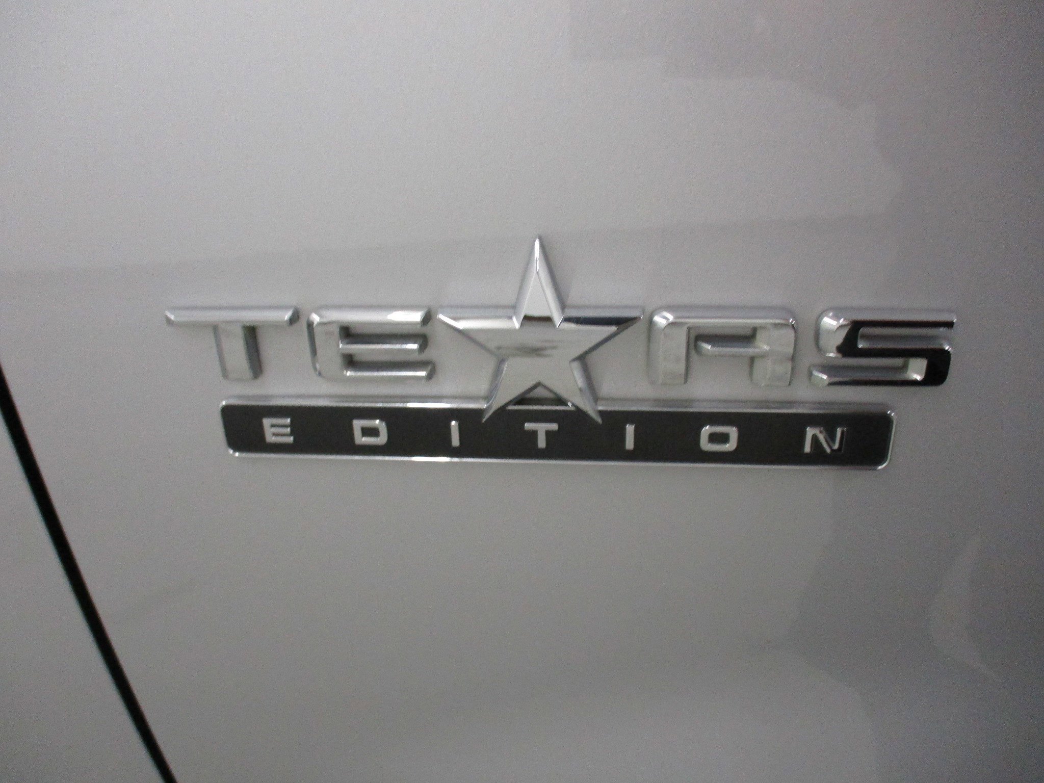 Used 2022 Chevrolet Silverado 1500 LT w/ Texas Edition Plus image 4