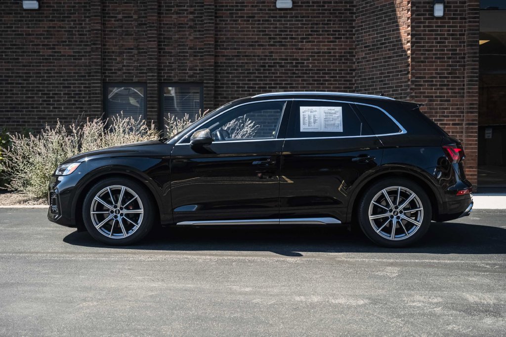 Used 2023 Audi SQ5 Premium Plus w/ Premium Plus Package AWD/4WD image 3