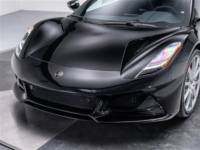 New 2025 Lotus Emira image 9