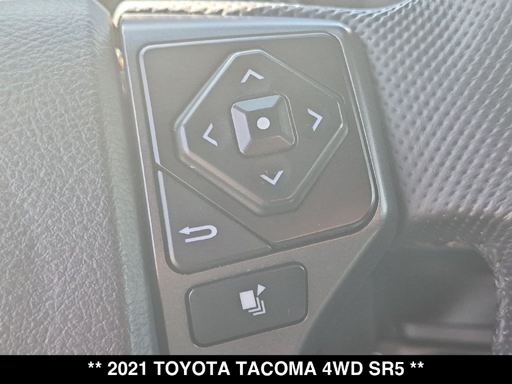 Used 2021 Toyota Tacoma TRD Sport AWD/4WD image 7