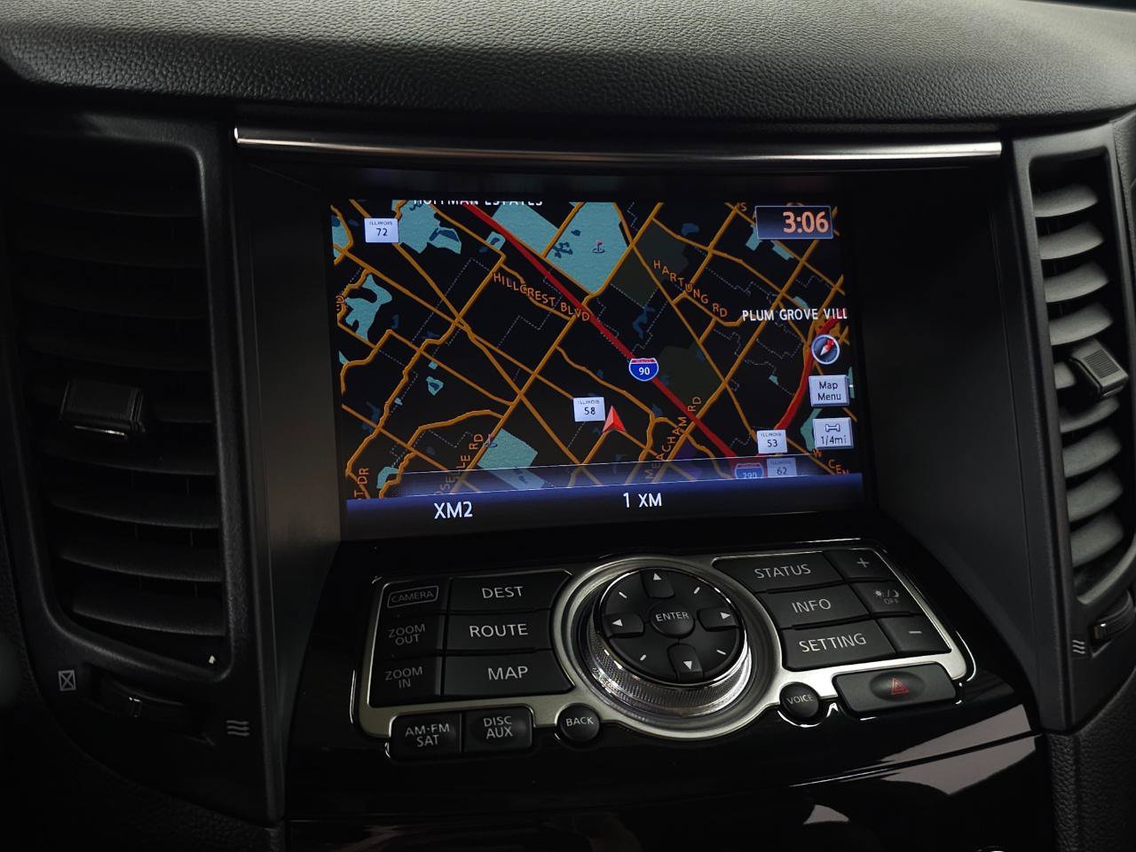 Used 2017 INFINITI QX70 AWD w/ Premium Package image 23
