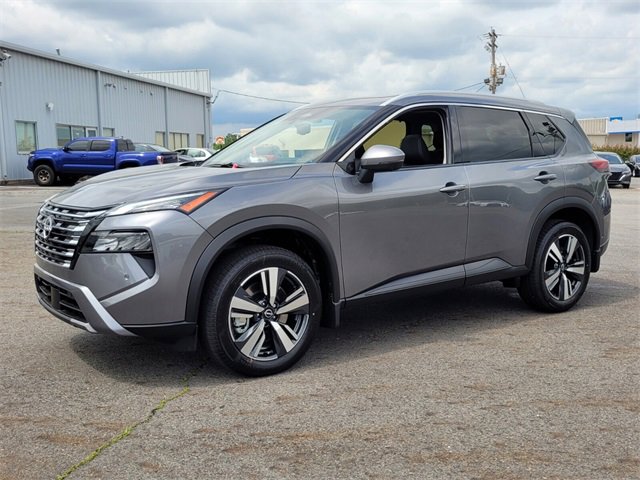 New 2025 Nissan Rogue SL w/ Tech Package image 3