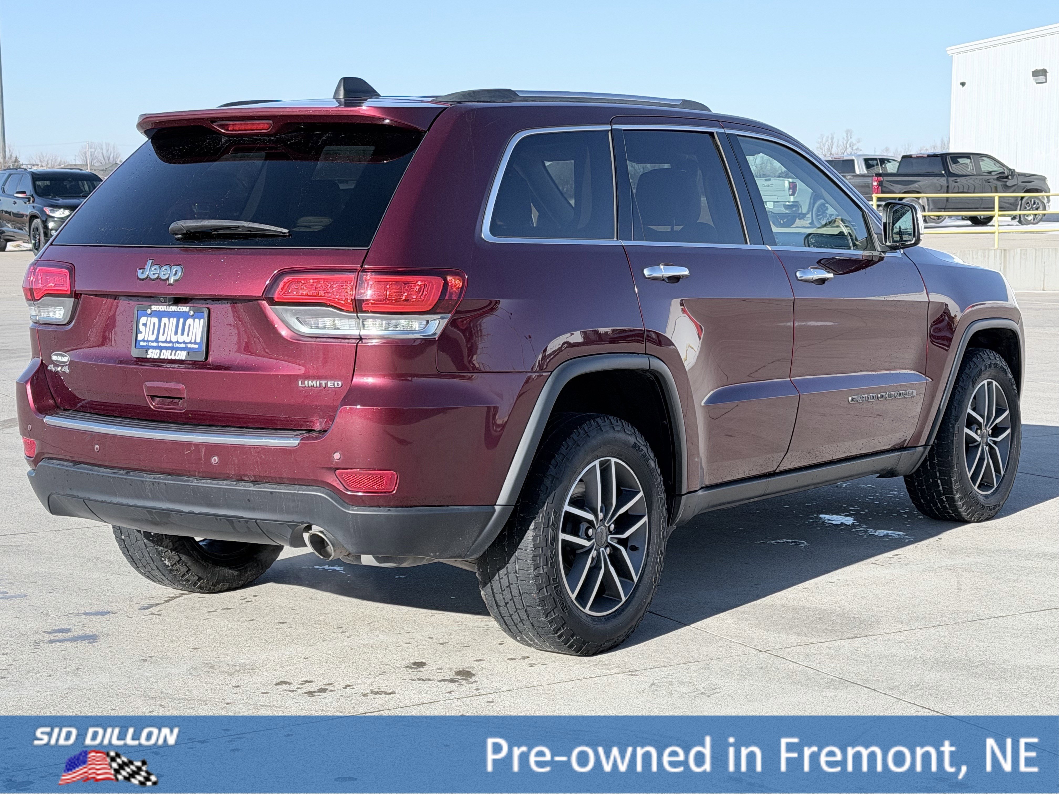 Used 2020 Jeep Grand Cherokee Limited w/ Premium Lighting Group image 4