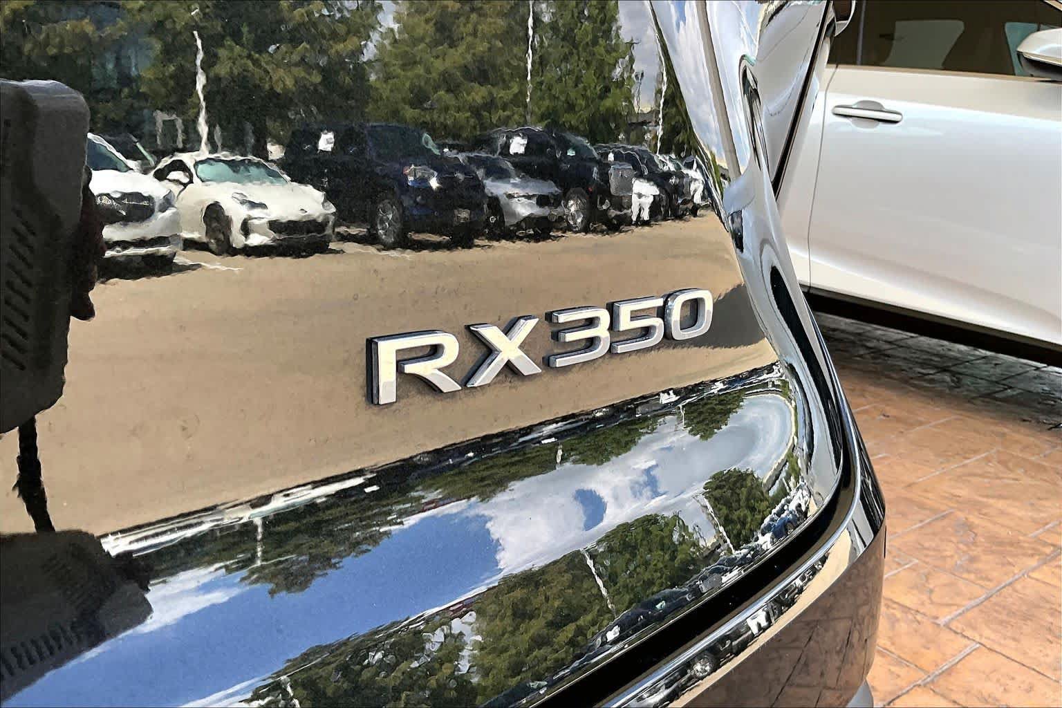 Used 2026 Lexus RX 350 Premium w/ Convenience Package FWD image 28