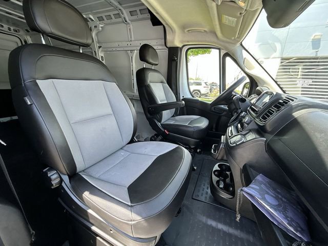 Used 2025 RAM ProMaster 2500 w/ Convenience Group FWD image 24