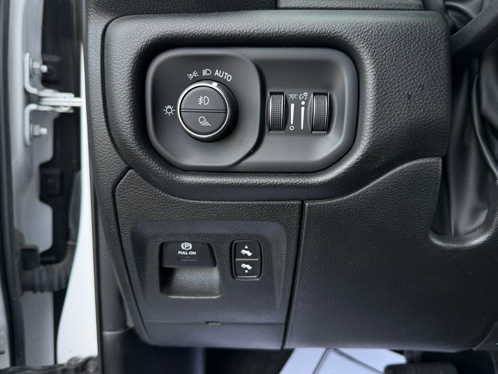Used 2023 RAM 1500 Laramie image 21