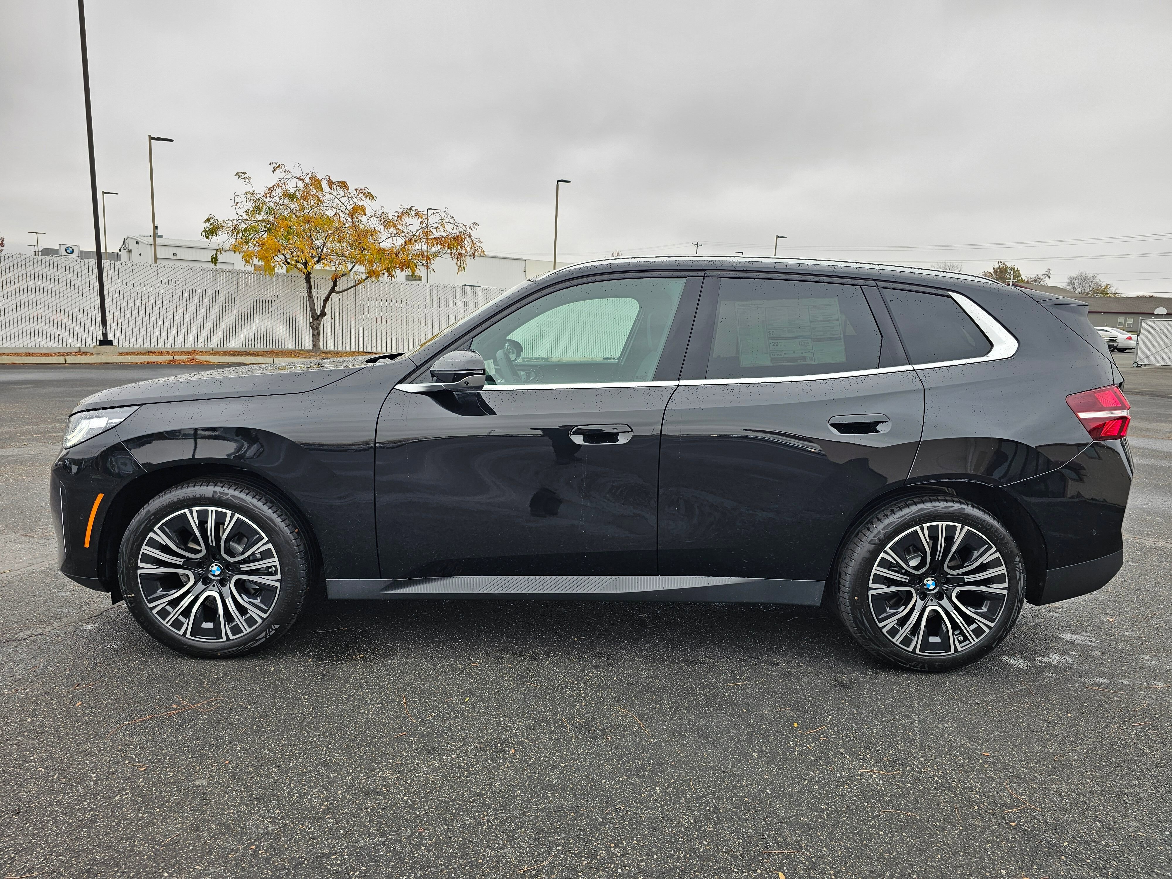 New 2026 BMW X3 xDrive30 w/ Premium Package image 3