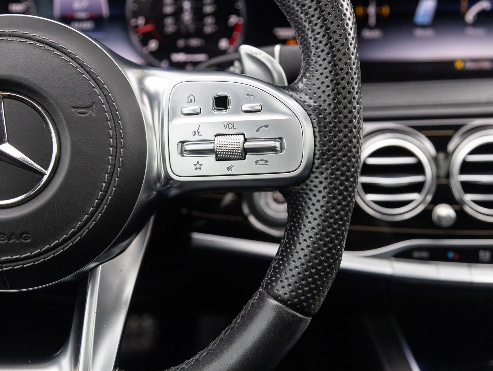 Used 2019 Mercedes-Benz S 63 AMG S 4MATIC Sedan image 16