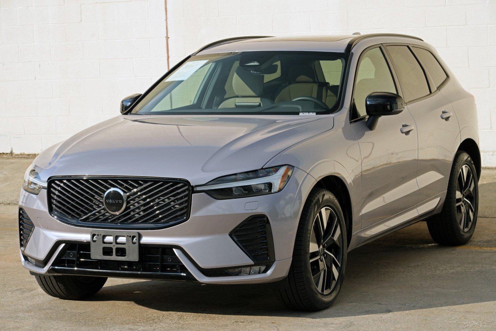 Used 2026 Volvo XC60 B5 Core w/ Climate Package AWD/4WD image 50