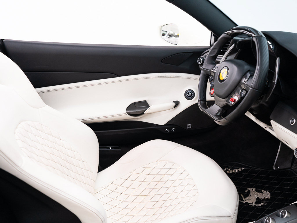 Used 2018 Ferrari 488 Spider RWD image 29