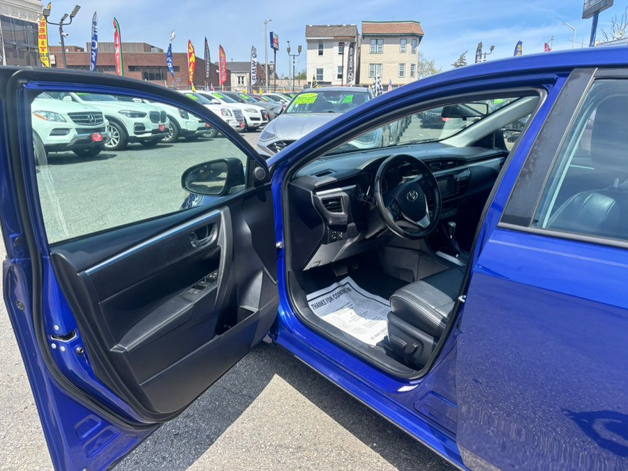 Used 2016 Toyota Corolla S Premium FWD image 13