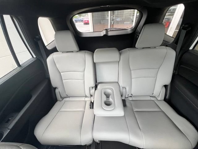 Certified 2024 Honda Passport EX-L image 13