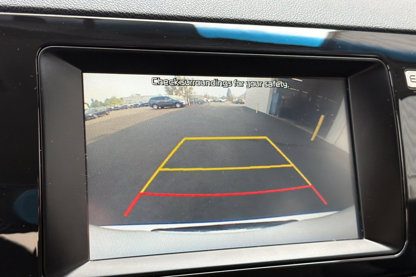 Used 2019 Kia Niro LX FWD image 18