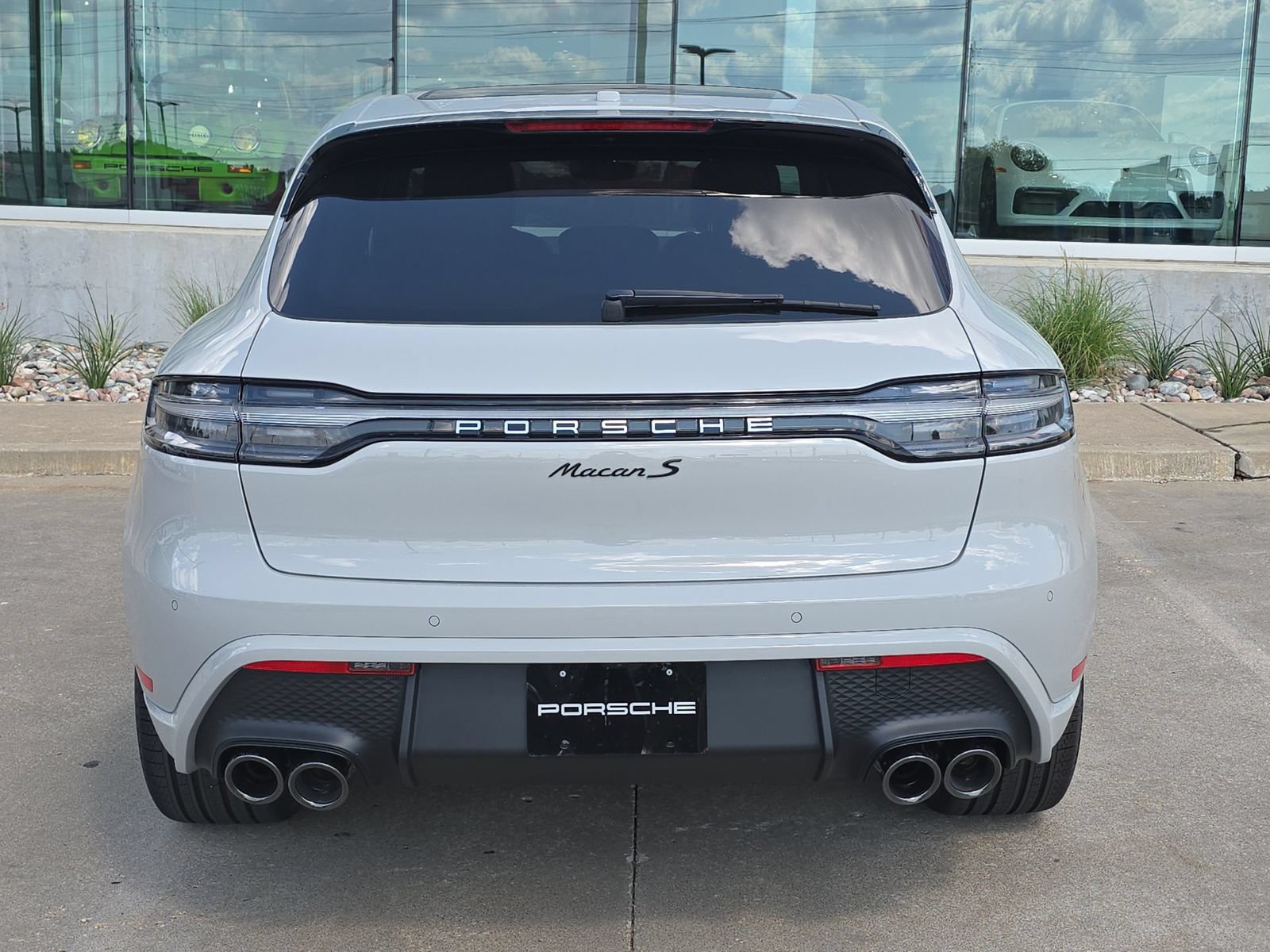 New 2026 Porsche Macan S AWD/4WD image 6