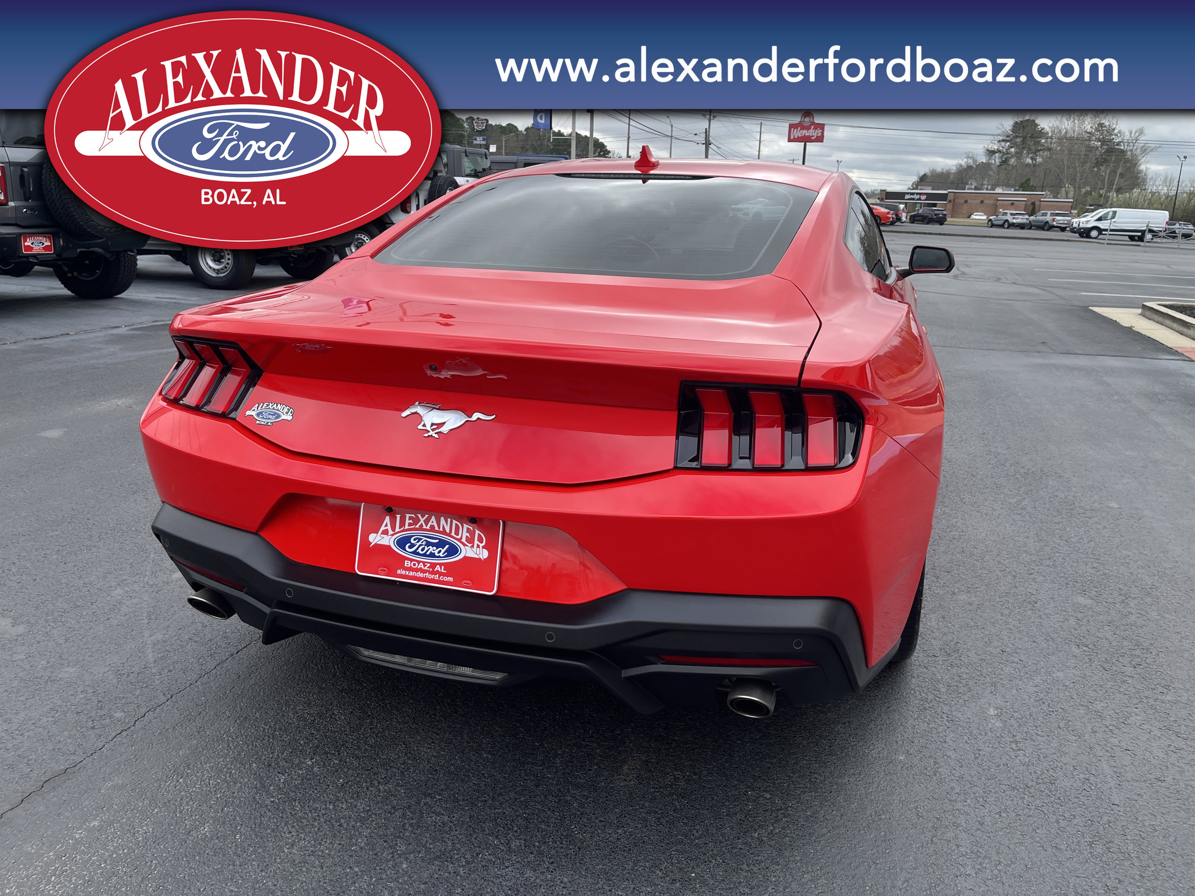 Used 2024 Ford Mustang Coupe RWD image 6