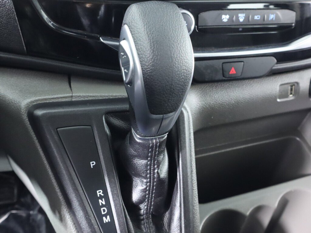Used 2023 Ford Transit 350 XLT RWD image 24