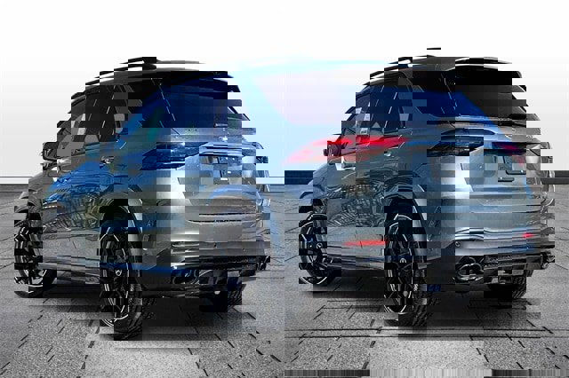 New 2026 Mercedes-Benz GLE 53 AMG 4MATIC image 4