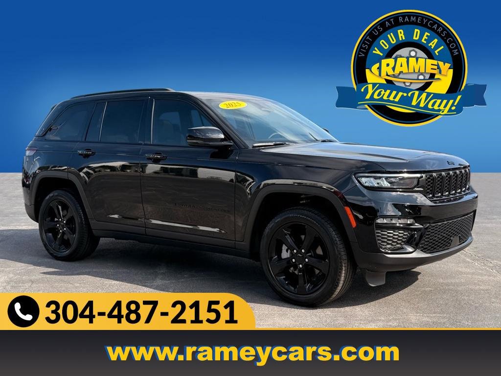 Used 2025 Jeep Grand Cherokee Limited w/ Black Appearance Package image 1