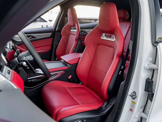 New 2026 Jaguar F-PACE R-Dynamic S AWD/4WD image 13