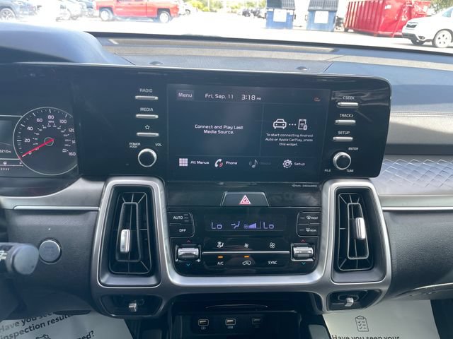 Used 2021 Kia Sorento S w/ Panoramic Sunroof Package FWD image 12