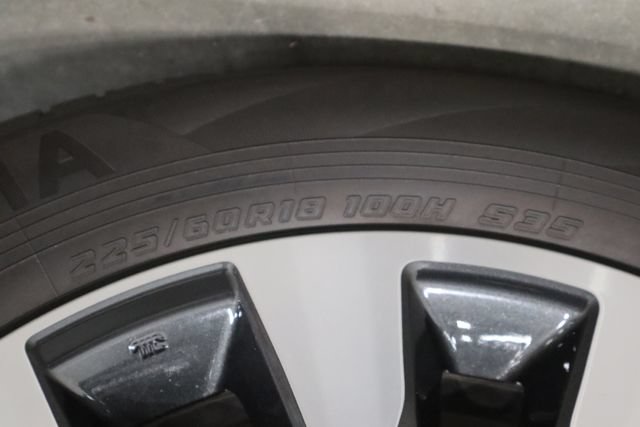 Used 2024 Subaru Outback Touring AWD/4WD image 48