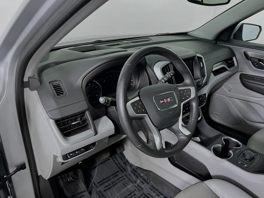 Used 2022 GMC Terrain SLT w/ Infotainment Package II AWD/4WD image 8