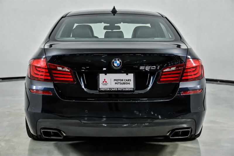 Used 2013 BMW 550i Sedan RWD image 8