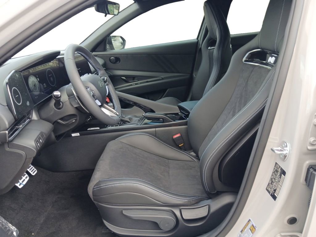 New 2026 Hyundai Elantra N w/ Cargo Package FWD image 9