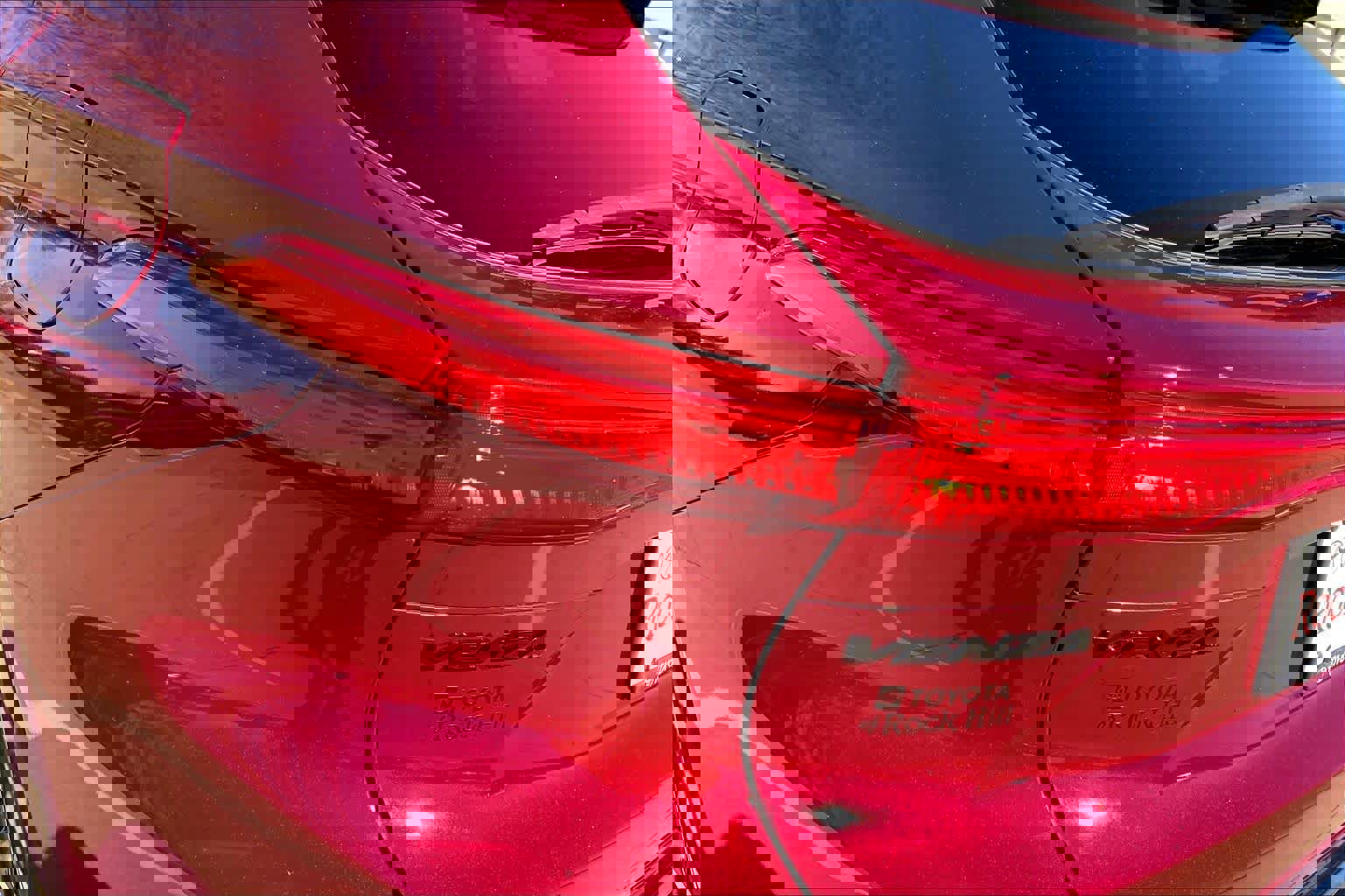 Used 2023 Toyota Venza Nightshade image 28