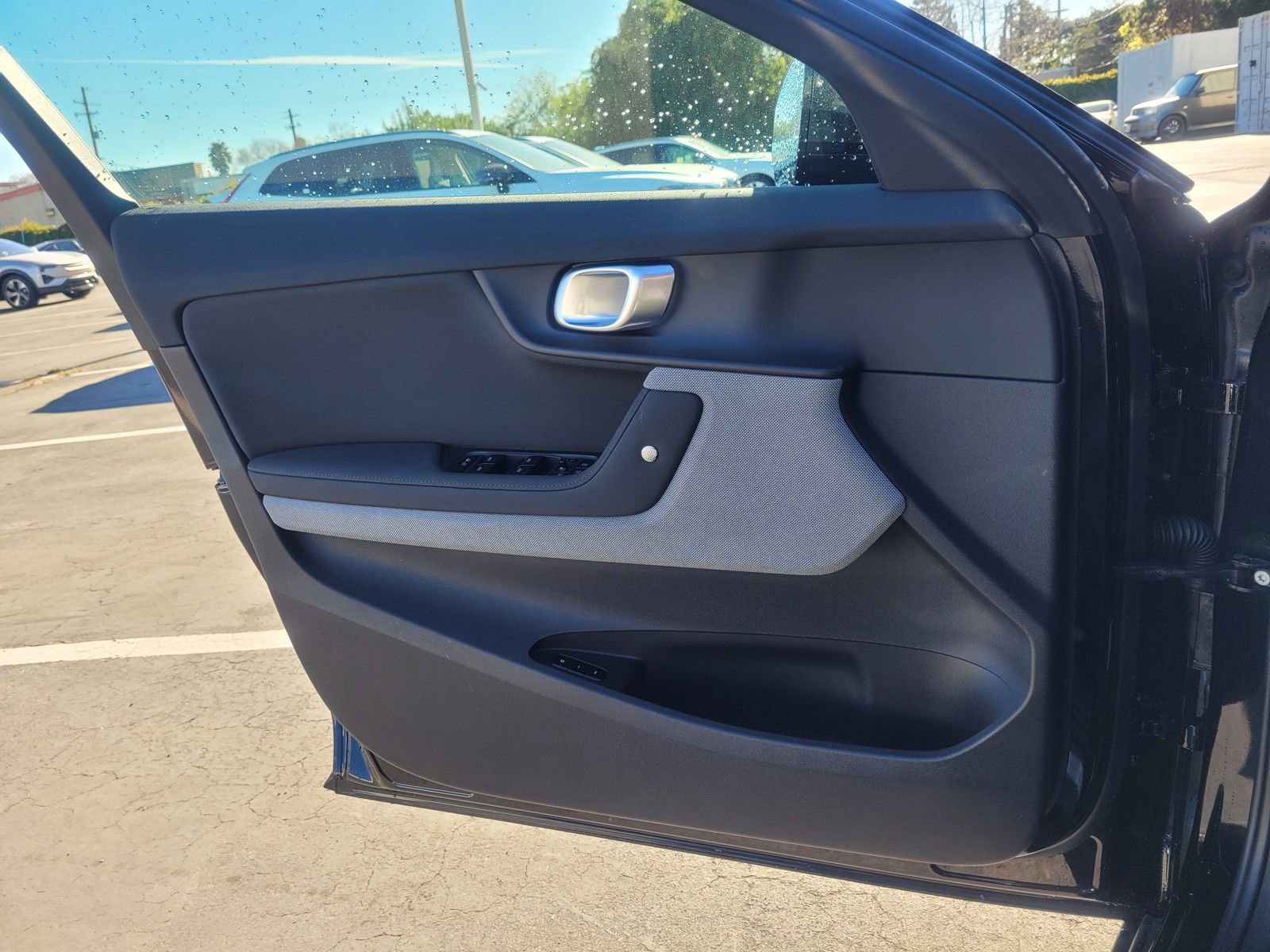 Used 2024 Polestar Polestar 2 image 16