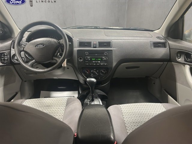 Used 2006 Ford Focus ZXW Wagon image 12