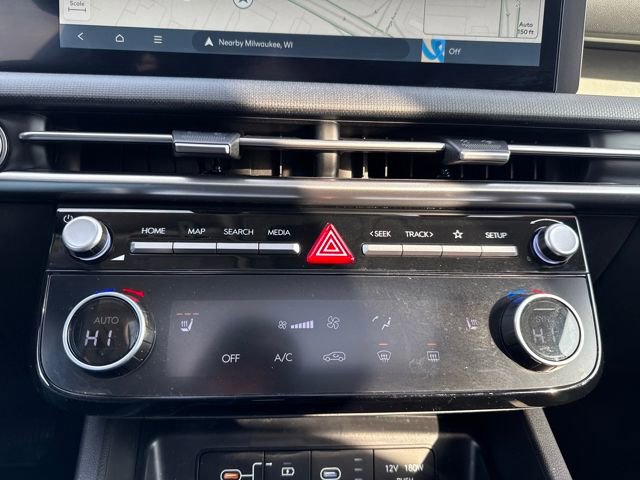 Certified 2025 Hyundai Tucson SEL image 32