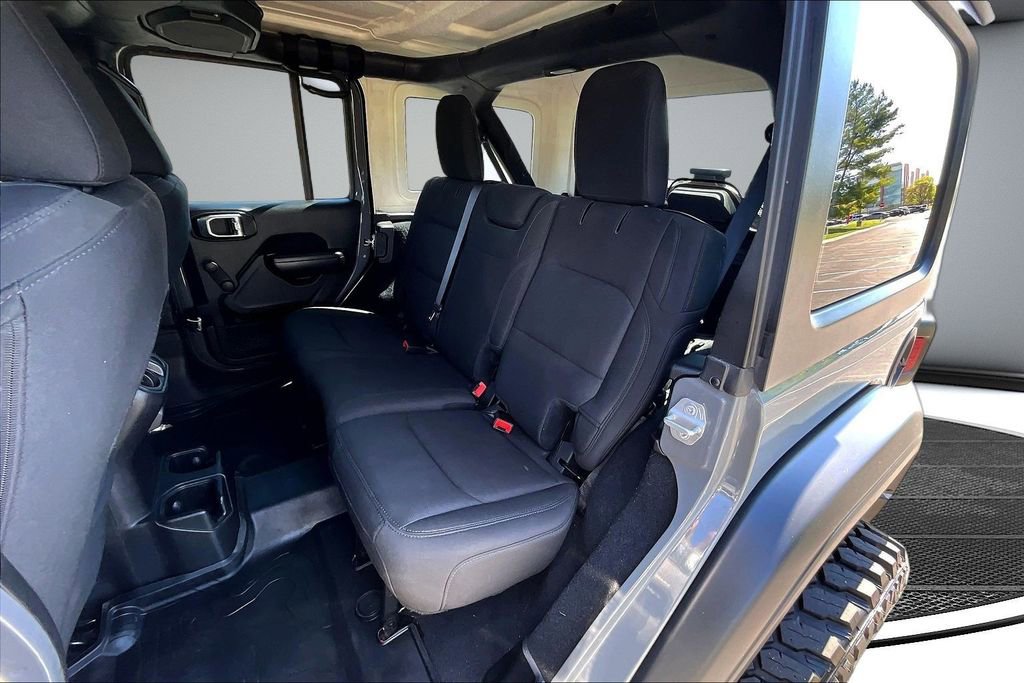 Used 2019 Jeep Wrangler Unlimited Sport image 22