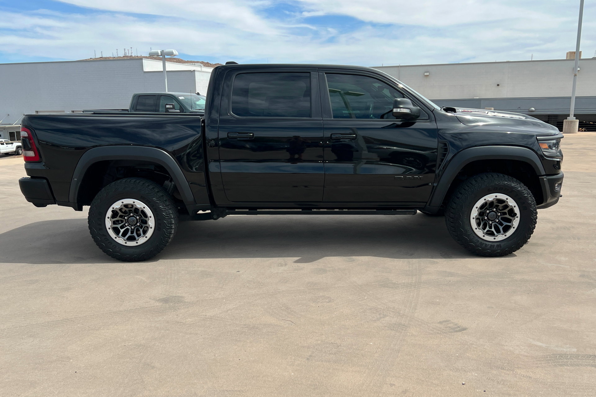 Used 2022 RAM 1500 TRX w/ TRX Level 2 Equipment Group AWD/4WD image 6