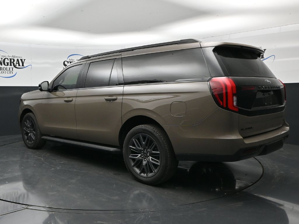 Used 2026 Ford Expedition Max Platinum w/ Stealth Appearance Package AWD/4WD image 5