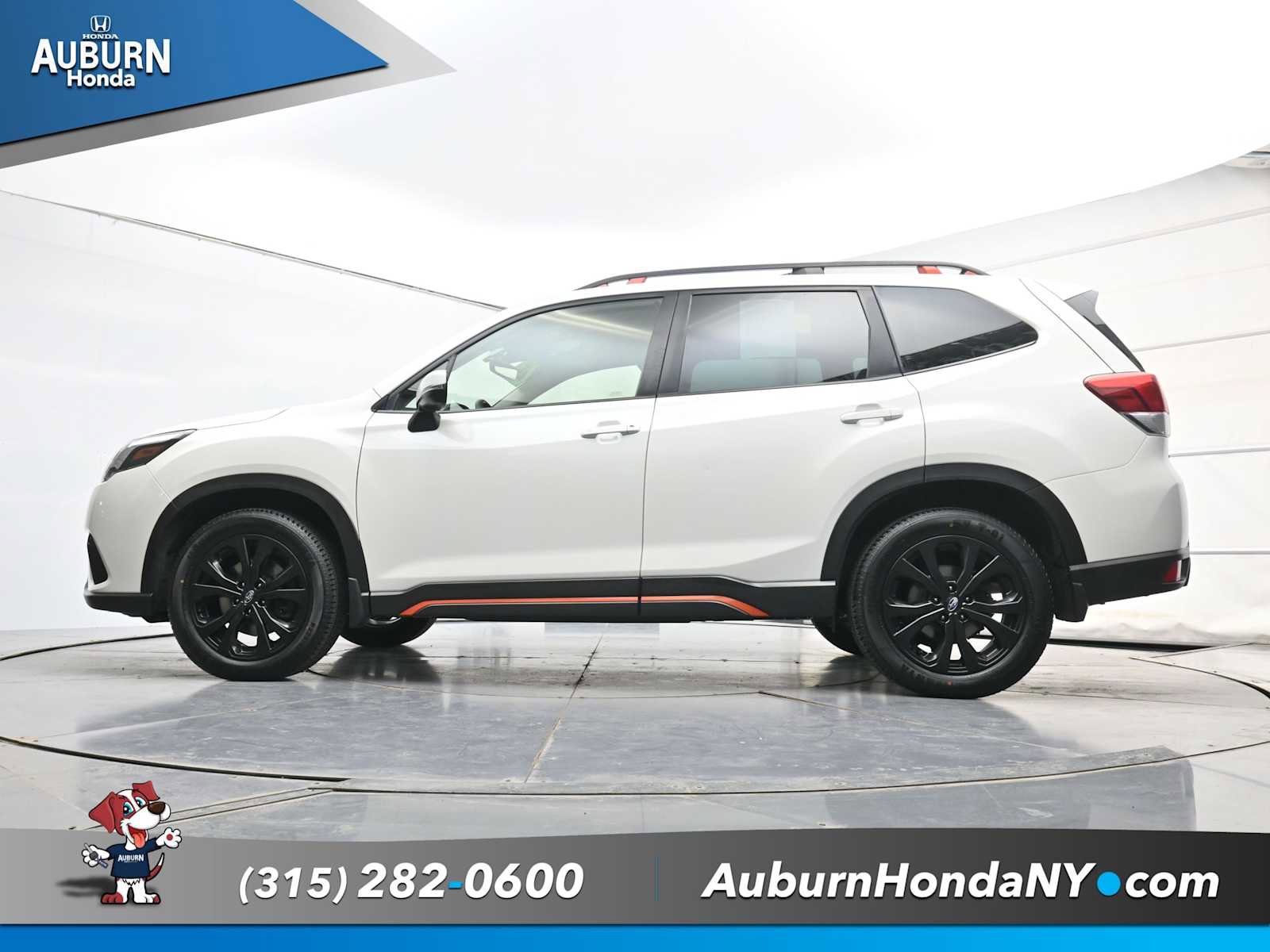 Used 2023 Subaru Forester Sport image 19