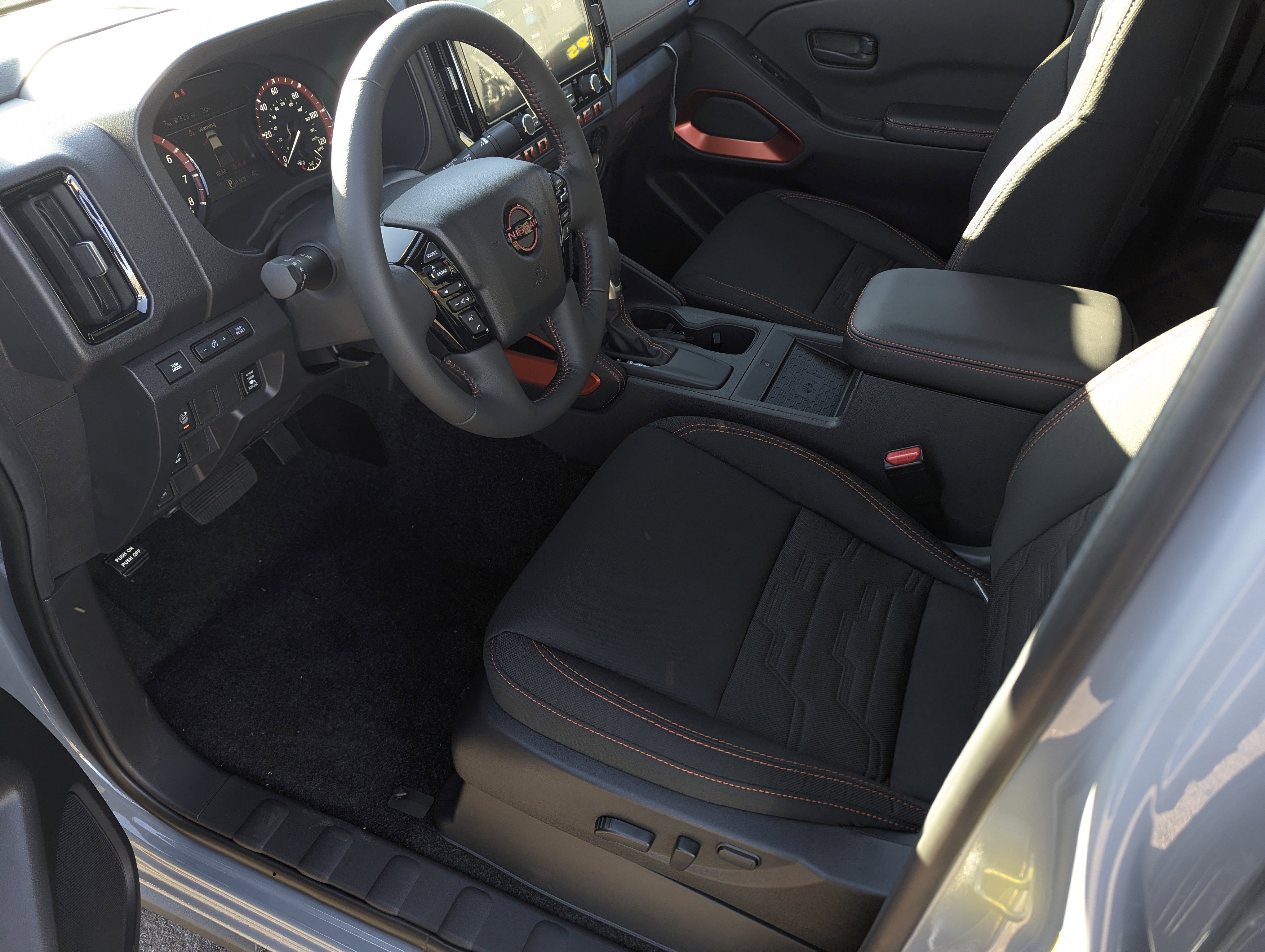 New 2026 Nissan Frontier Pro-X image 10