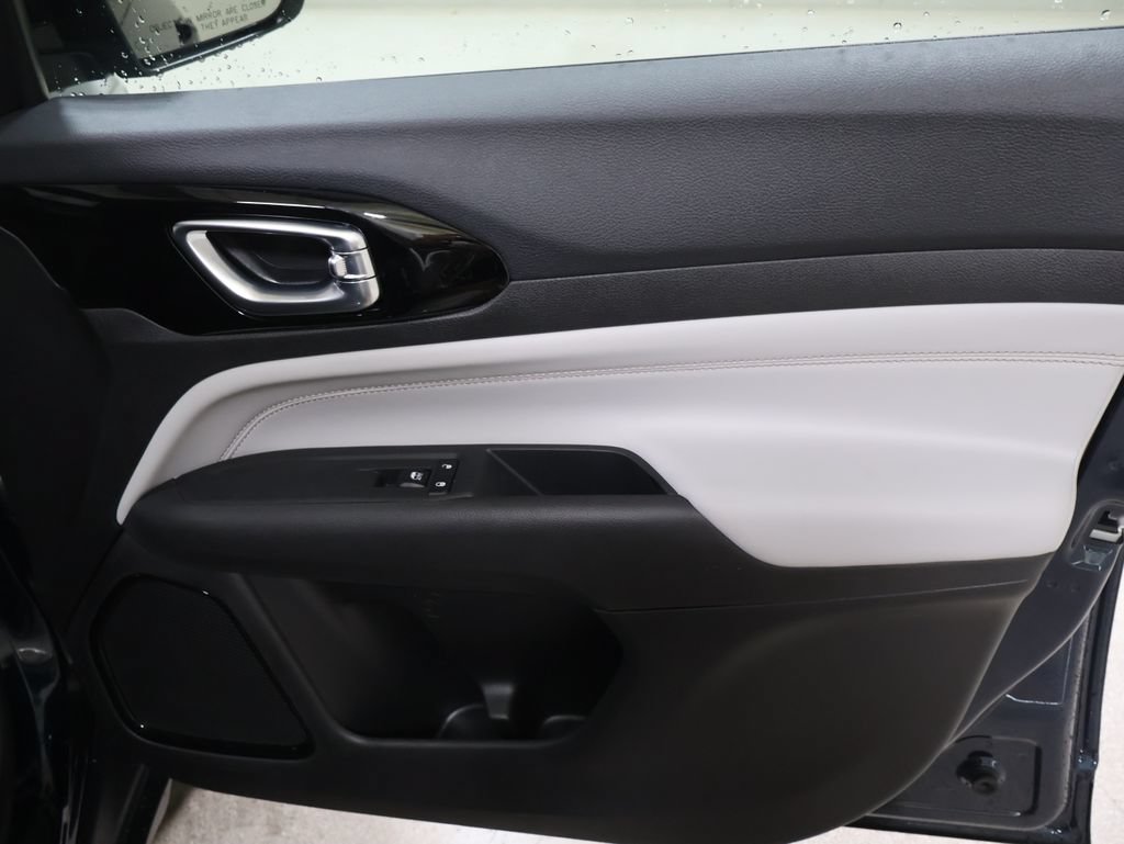 New 2026 Jeep Compass Limited AWD/4WD image 18