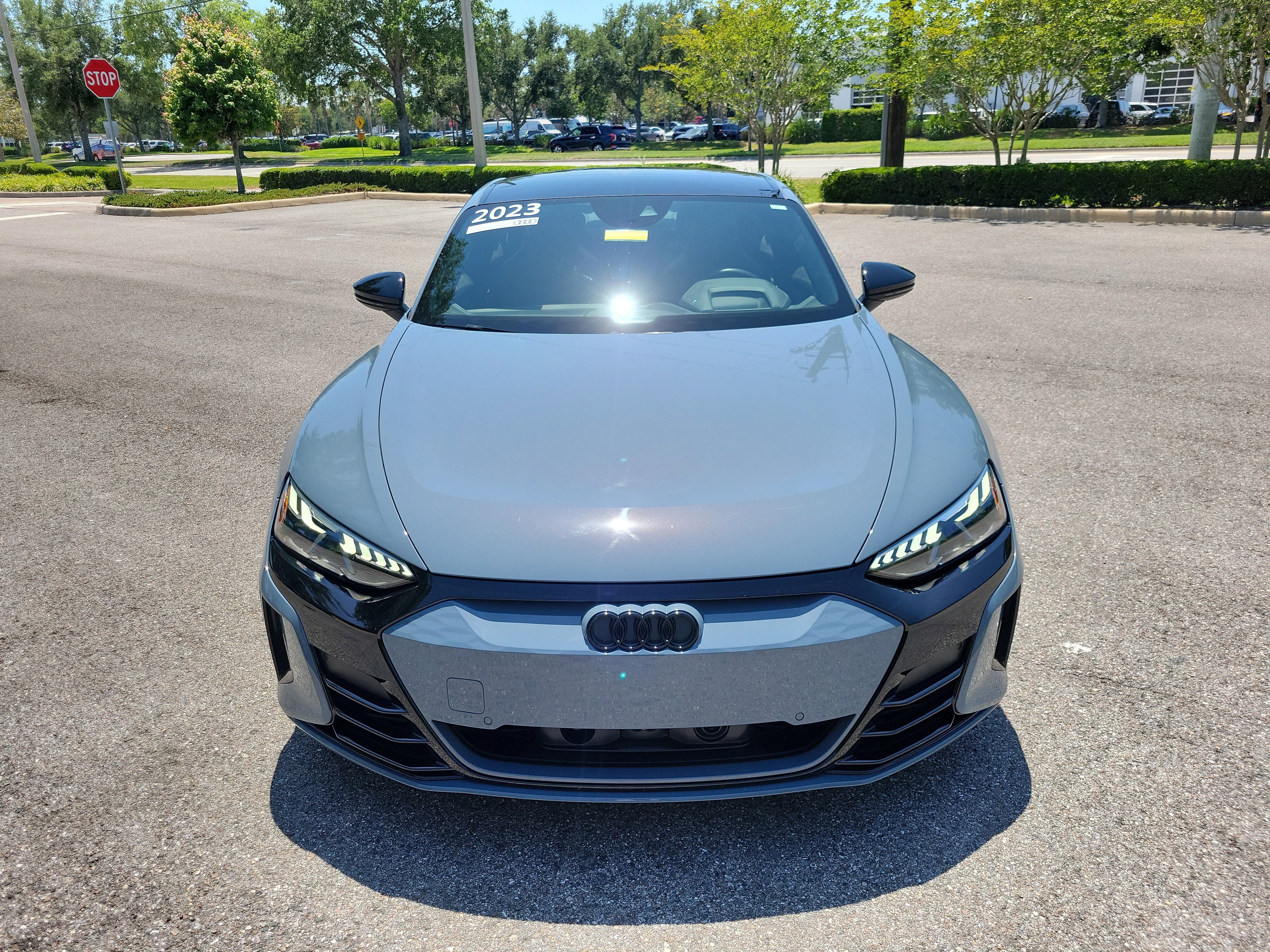 Used 2023 Audi e-tron GT Prestige w/ Prestige Package AWD/4WD image 2