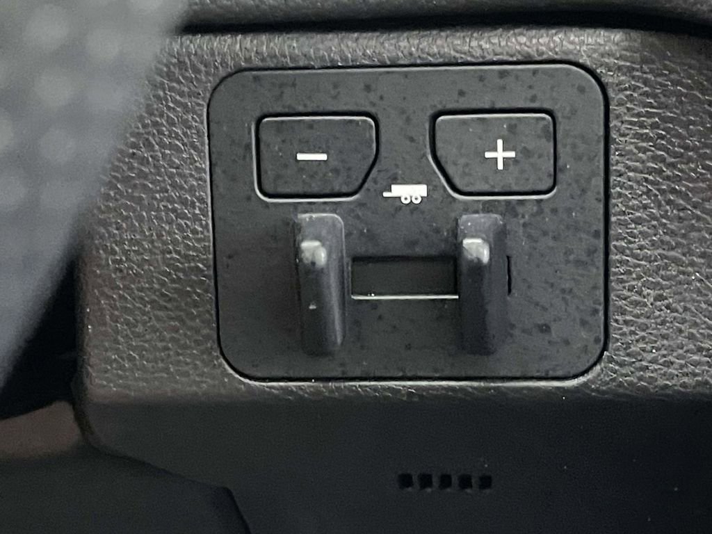 Used 2024 Toyota Tundra Limited image 44