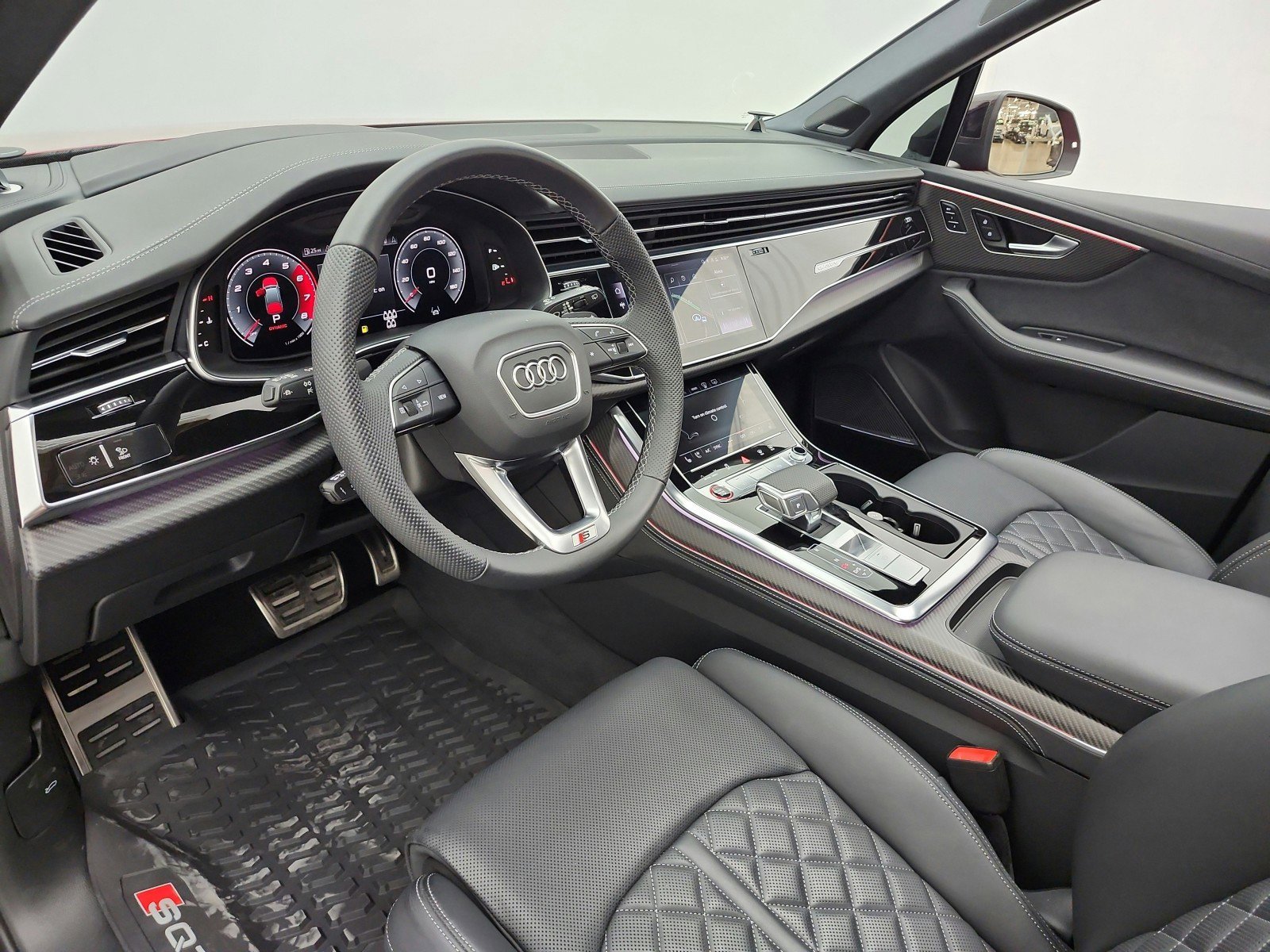 Used 2025 Audi SQ7 Prestige AWD/4WD image 12