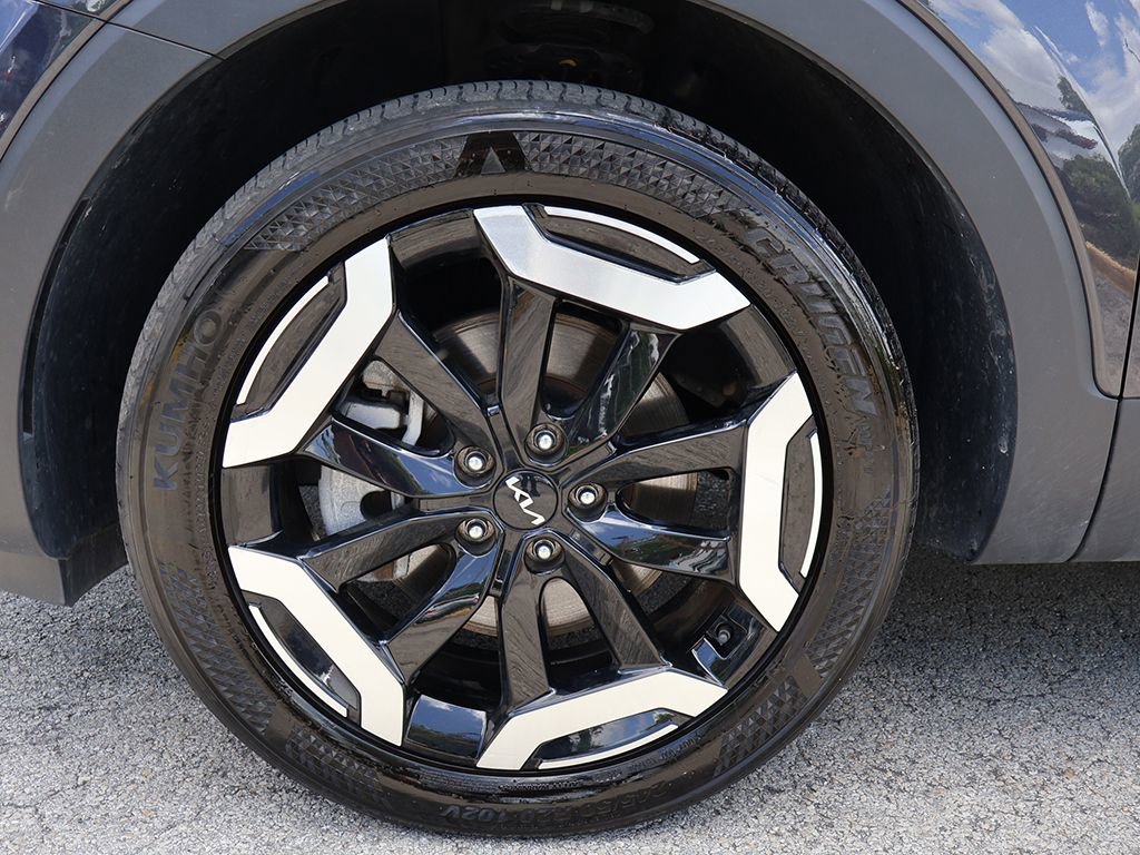 Used 2025 Kia Telluride S FWD image 14